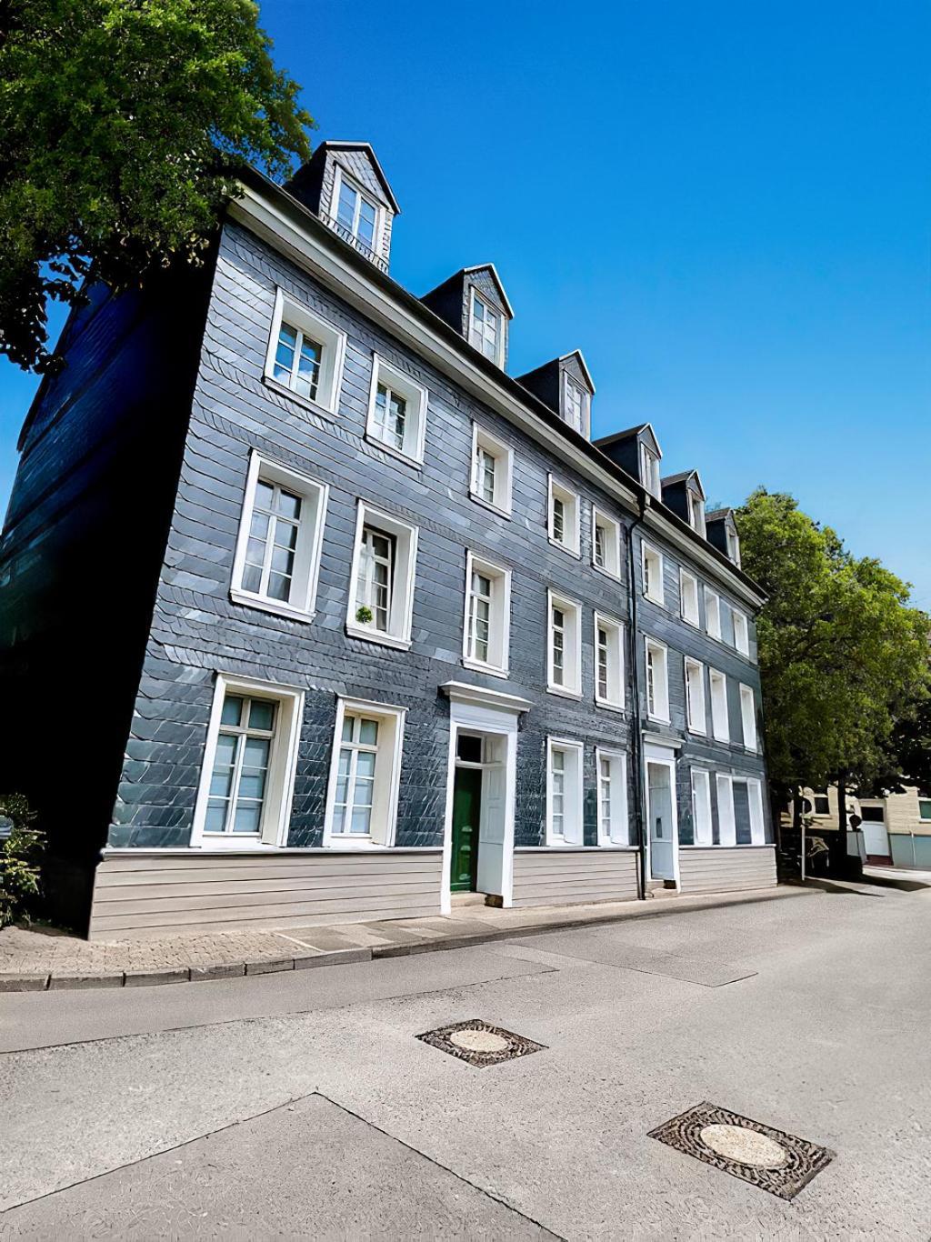 Smart Home - Wuppertal - Perfect For 6 Guests - Central - Netflix - Schwebebahn - Free Parking Zone Екстер'єр фото