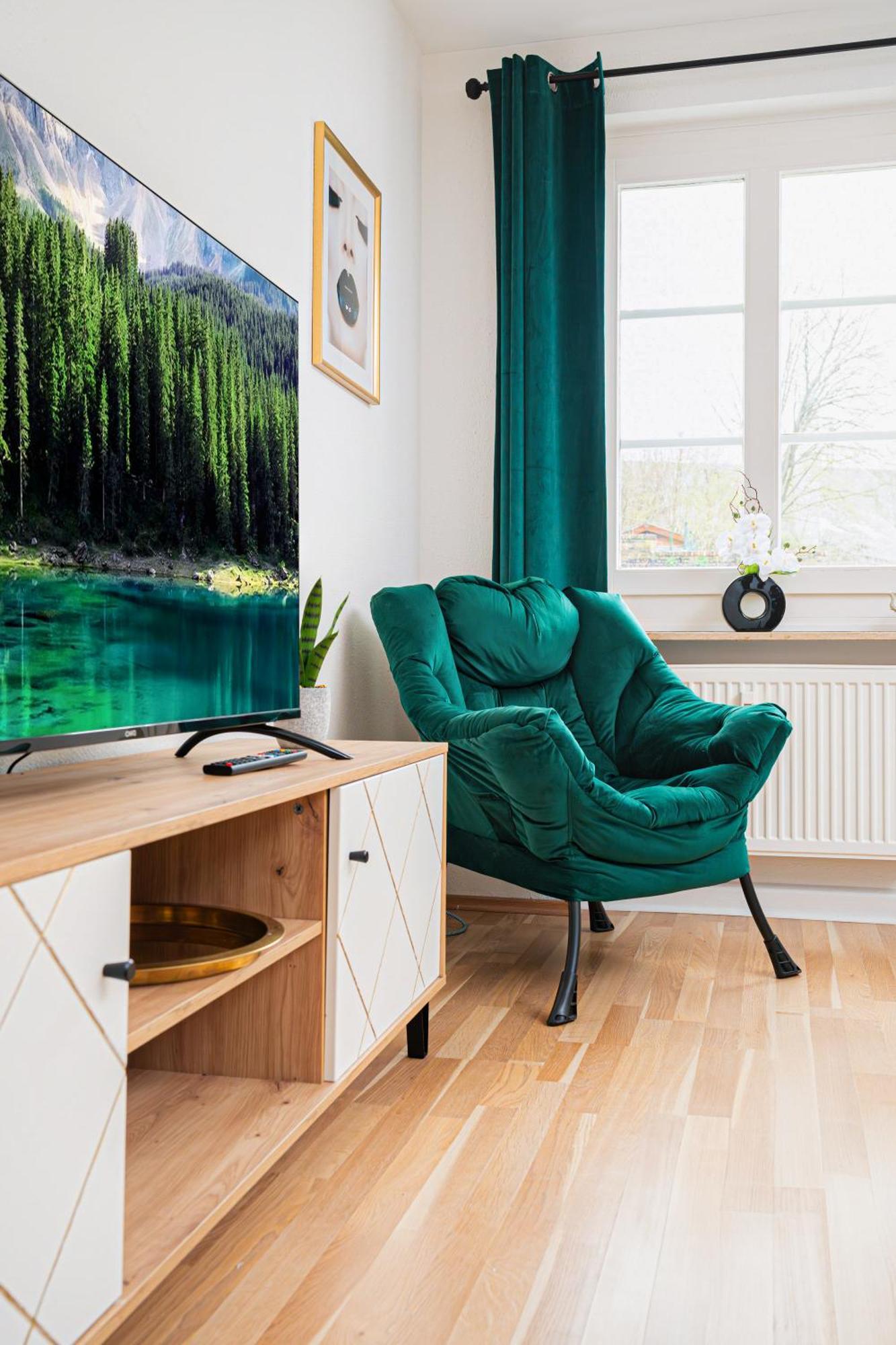 Smart Home - Wuppertal - Perfect For 6 Guests - Central - Netflix - Schwebebahn - Free Parking Zone Екстер'єр фото